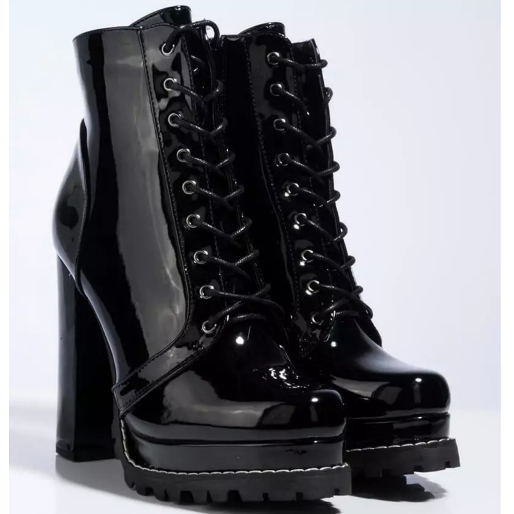 𝙇𝙖𝙨𝙩 𝙎𝙞𝙯 10🥇🖤Patent Lug Sole Lace Up Platform Boot - BLACK - Picture 3 of 16